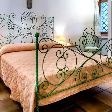 Sleeps 8 Pool Air Con Wifi Вилла